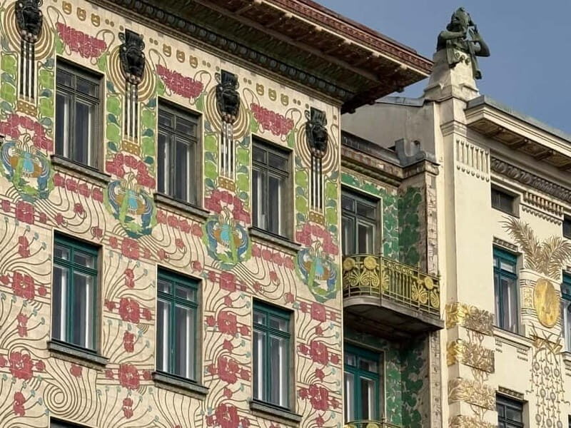 Vienna: a walk through art and architecture in the early 1900s - The Sum Up