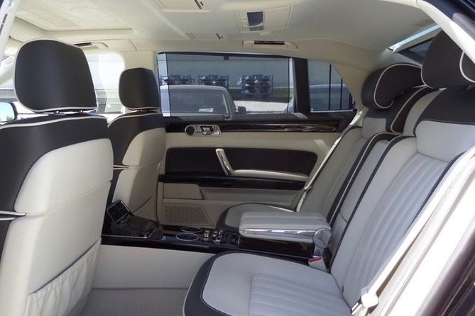 Vienna Airport Transfer: Vienna to Vienna International Airport (VIE) - Booking and Confirmation Process