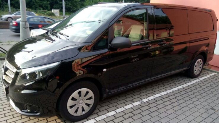 Vienna Airport Transfers - Booking Details