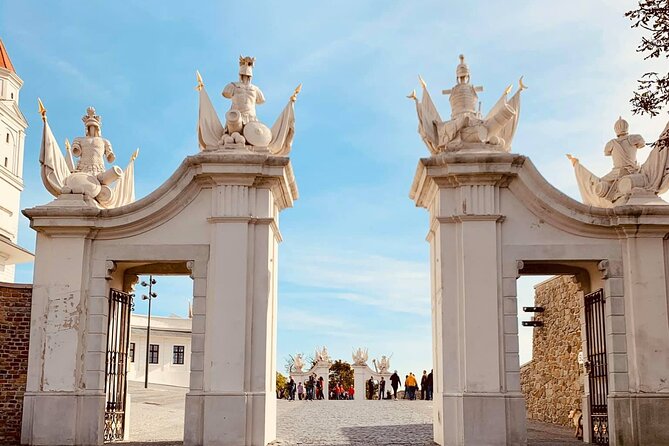 Vienna and Bratislava Private Day Tour From Prague With Lunch - The Sum Up