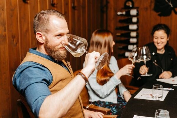 Vienna: Austrian Wine Tasting Evening - Event Restrictions