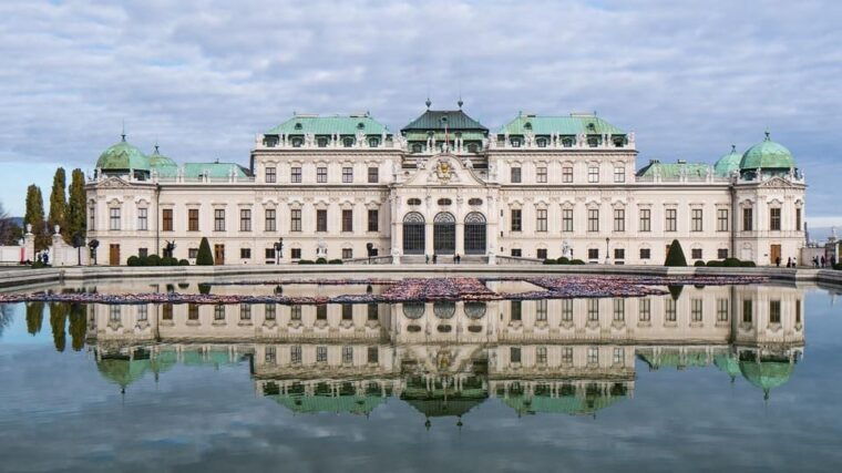 Vienna: Best of Vienna in 2 Hours with a Local - The Experience of a Private, Fully Customizable Tour
