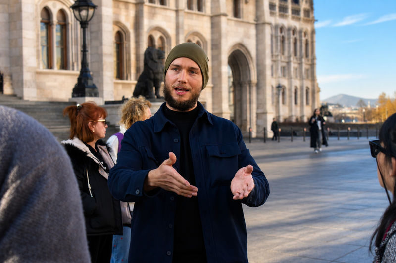 Vienna Bratislava Budapest Full-Day Small Group Tour - Budapest: big views, short hours