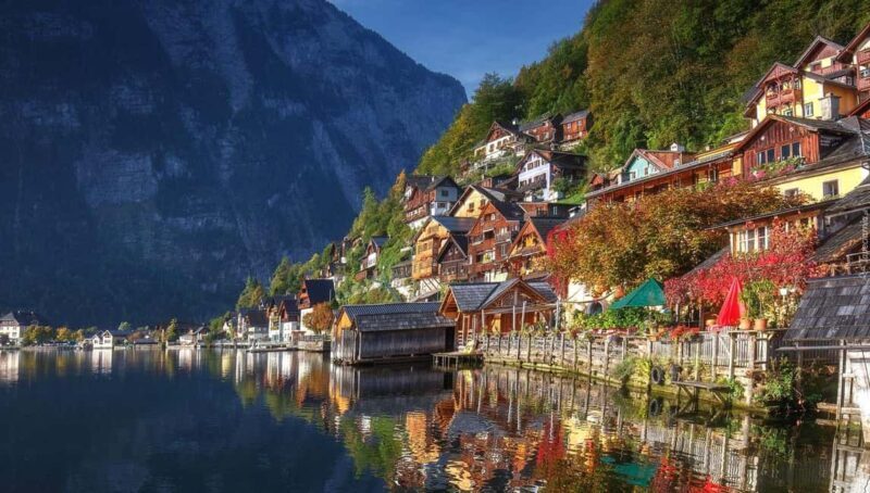 Vienna/Bratislava: Day Trip to Hallstatt & Salzburg - Hallstatt: The Iconic Austrian Village