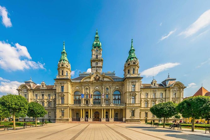 Vienna-Budapest One-Way Sightseeing Transfer - Cancellation Policy and Pricing
