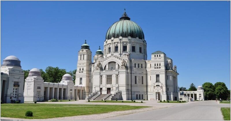 Vienna: Central Cemetery, guided walking tour with fascinating secrets - Good To Know