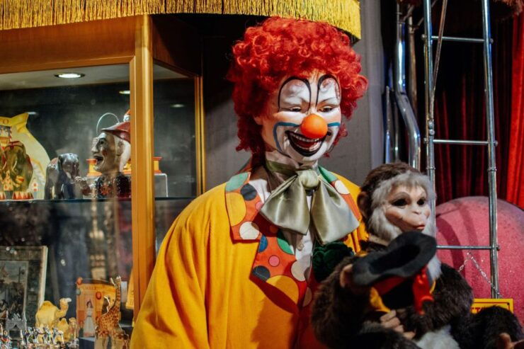 Vienna: Circus and Clown Museum Guided Tour Including Show - Booking and Duration
