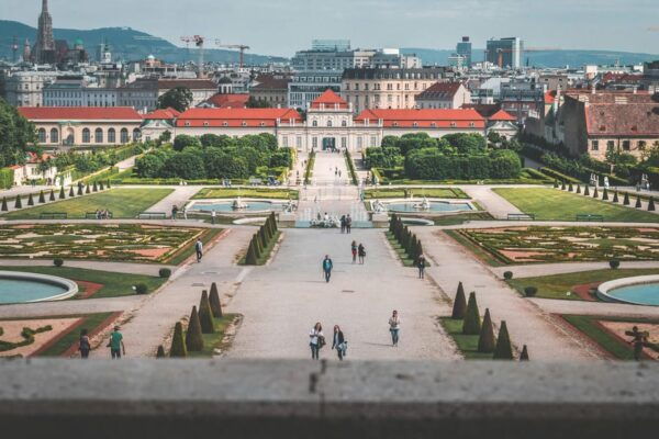 Vienna: City Highlights E-Bike Tour - Booking and Availability