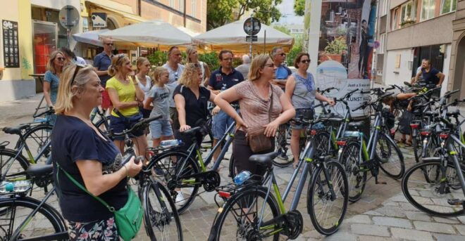 Vienna: City Highlights Guided Bike Tour - Highlights of the Guided Bike Tour