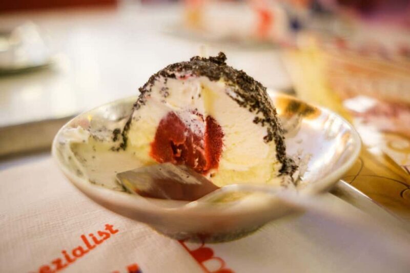 Vienna Coffee and Cake Tour: Sweets, Stories & Hidden Cafés - Good To Know