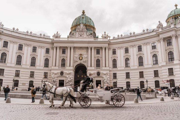 Vienna: Culinary Horse-Drawn Carriage Experience - Activity Details