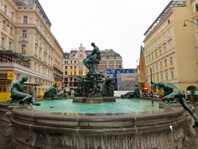 Vienna: Cultural Heart of the City Self-Guided Audio Tour - Highlights of the Audio Tour