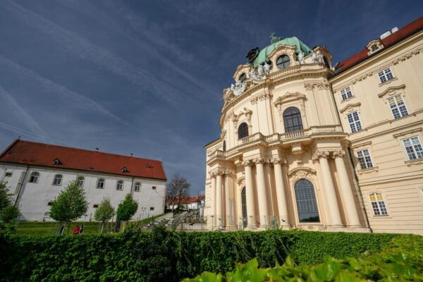 Vienna: Danube Valley 3 Castles and Wine Tasting Tour - Entrance Fees and Inclusions