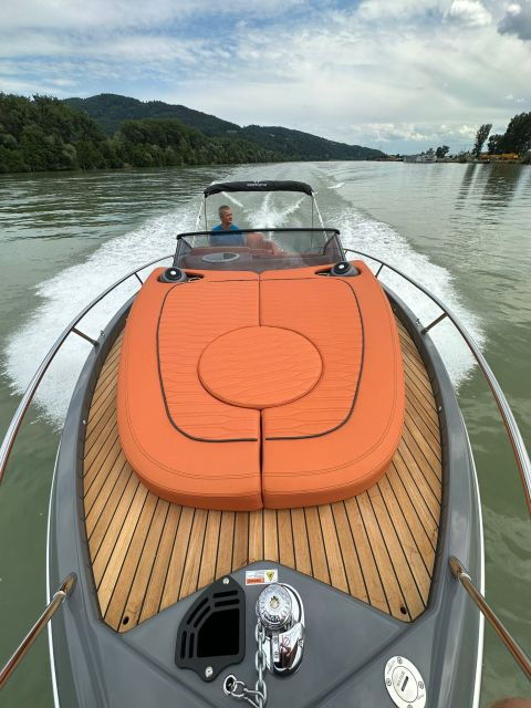Vienna: Exclusive Yacht Trip on the Danube - Activity Details and Options