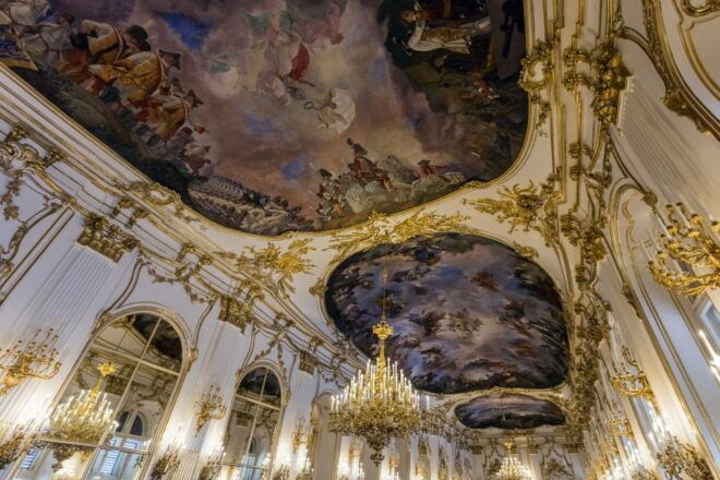 Vienna: Fast-Track Schönbrunn Palace Vienna Guided Tour - Discovering the History of the House of Habsburg