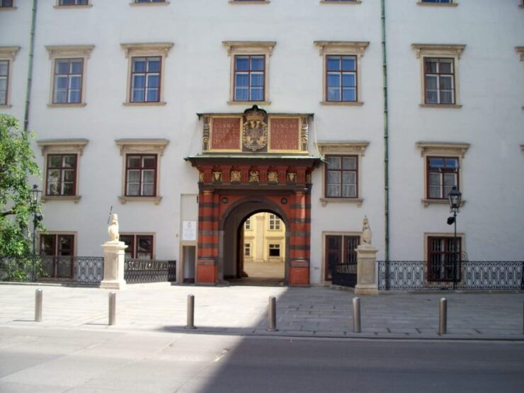 Vienna: From Hofburg Palace to St Stephens Square (Tour) - Booking Information