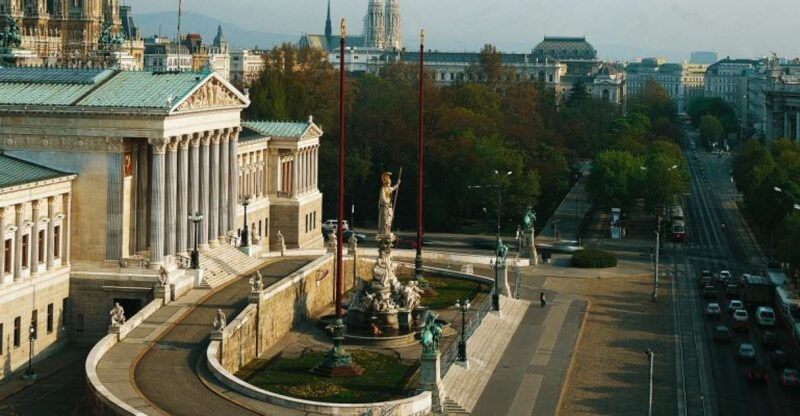 Vienna: Full-Day Private Tour including Schönbrunn Palace - Good To Know