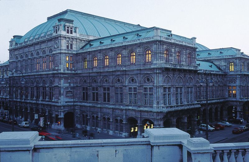 Vienna: Full-Day Private Tour including Schönbrunn Palace - An In-Depth Look at the Vienna Private Tour