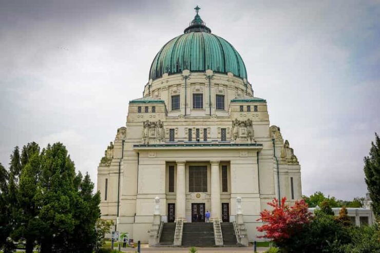 Vienna: Group Tour of Vienna Central Cemetery - Price and Duration