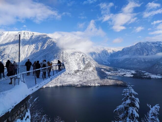 Vienna: Hallstatt Private Tour With Skywalk and Salt Mine - Lunch at Local Restaurant