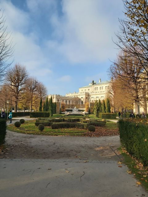 Vienna: Heldenplatz Square and Gardens Walking Tour - Activity Details