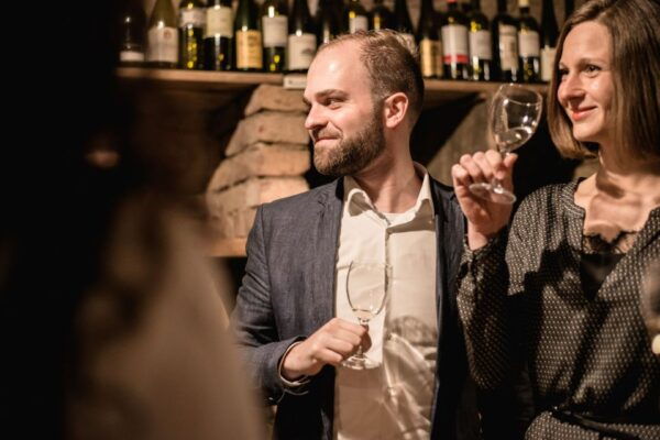 Vienna: Hidden Wine Cellars Tasting Experience - Tour Pricing and Availability
