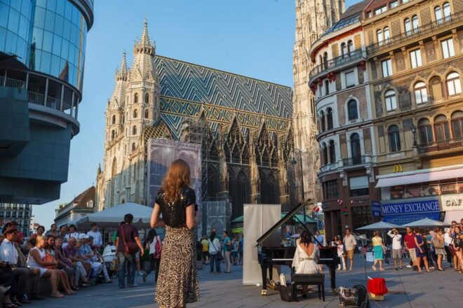 Vienna: Highlights Private Tour, Palaces & Sacher Cake - Culinary Experience