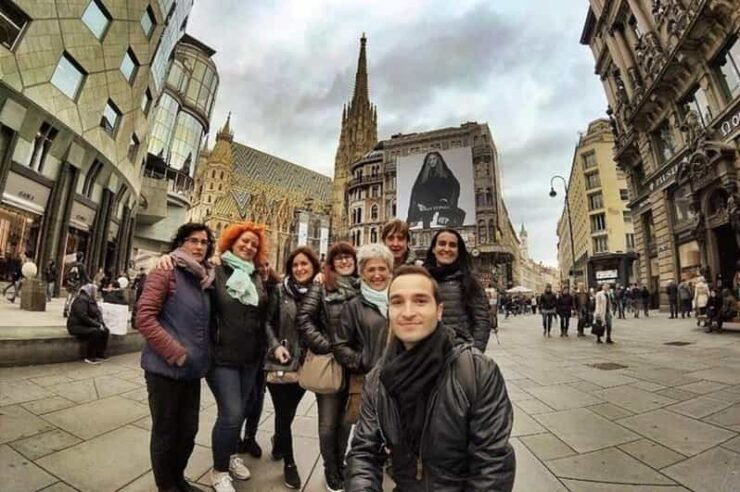Vienna: Highlights Walking Tour With a Local Guide - Good To Know