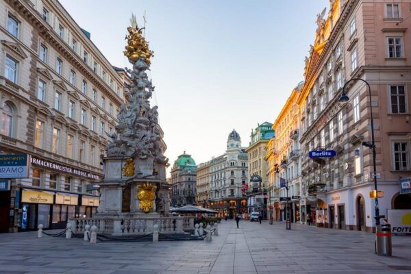 Vienna Historic Center: Walking Tour With Audio Guide on App - Language Options