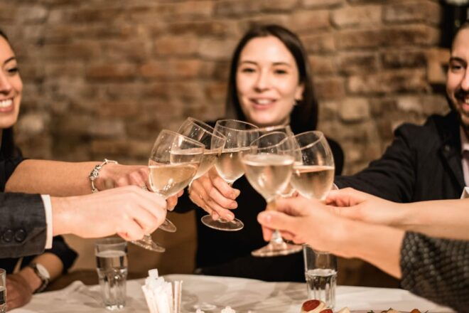 Vienna: Historical Wine Cellar Guided Tour - Inclusions