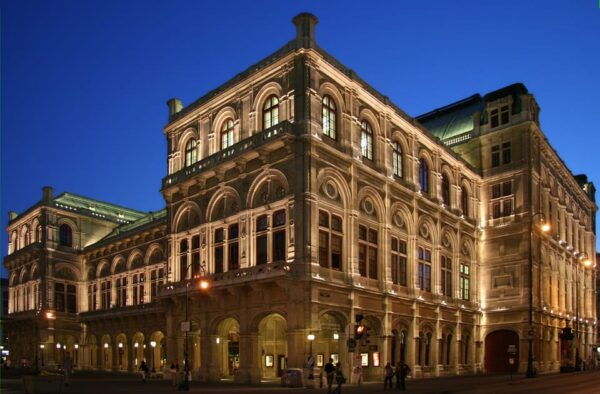 Vienna Hofburg Orchestra Concert at the Vienna State Opera - Transportation and Directions