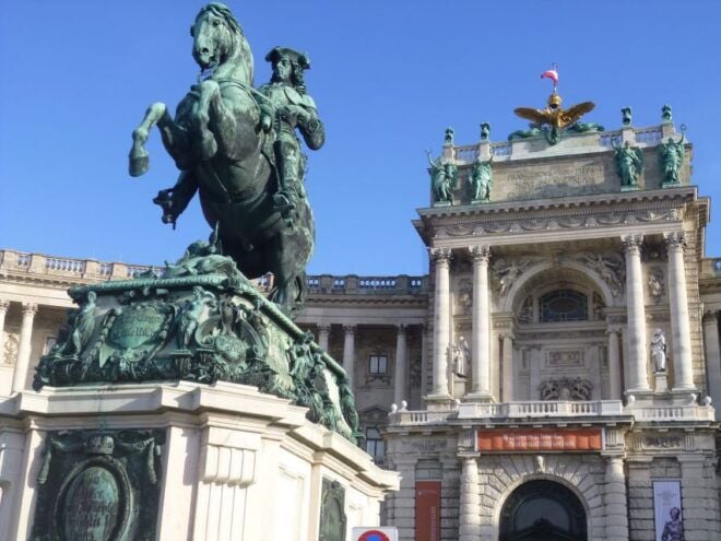 Vienna: Imperial History Guided Walking Tour - Full Tour Description