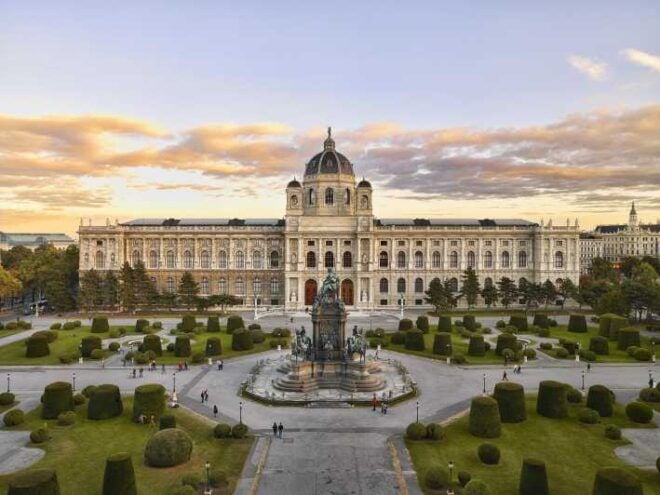Vienna: Kunsthistorisches and Leopold Museum Combo Ticket - Highlights at the Leopold Museum