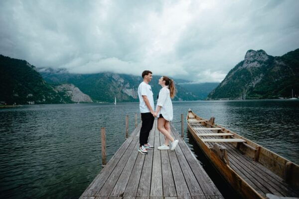 Vienna, Melk, Hallstatt and Salzburg Tour With Photographer - Transportation and Guide
