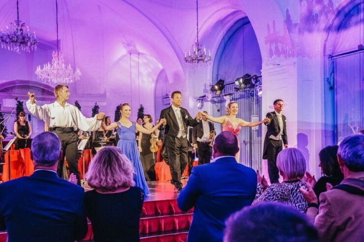 Vienna: Mozart and Strauss Concert in Schoenbrunn - Duration and Schedule
