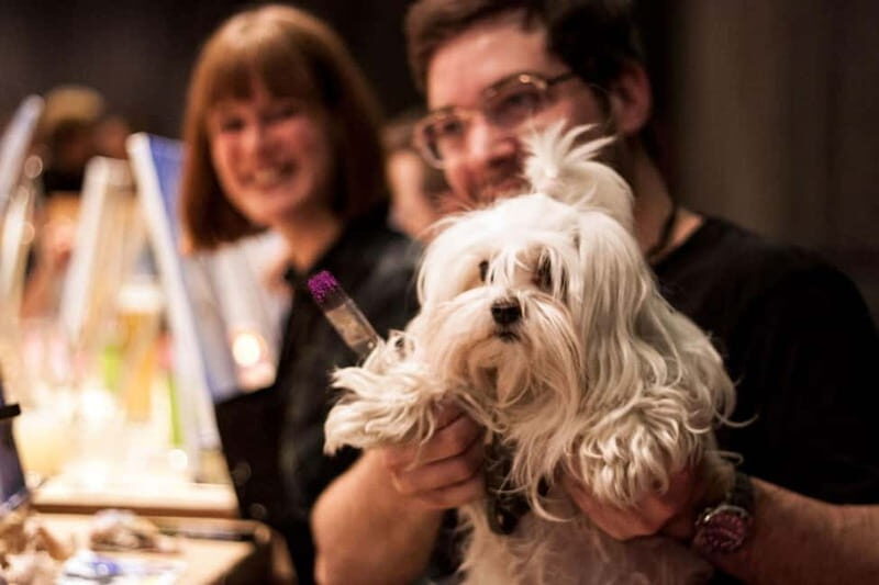 Vienna: Paint and Sip Evening - What Is the Vienna Paint and Sip Experience?