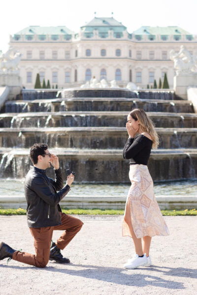 Vienna: Photo & Video Content From Professional Photographer - Posing Masterclass