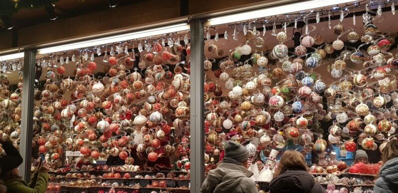 Vienna: Private Christmas Markets Tour with Drink & Snack - Good To Know