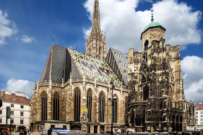 Vienna: Private Instagrammable Photo Tour With a Local - The Sum Up