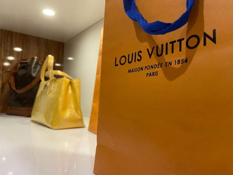 Vienna: Private Luxury Shopping & Afternoon Tea Experience - FAQ