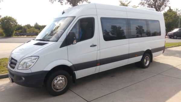 Vienna: Private One-Way Transfer to Cesky Krumlov - Arrival in Cesky Krumlov