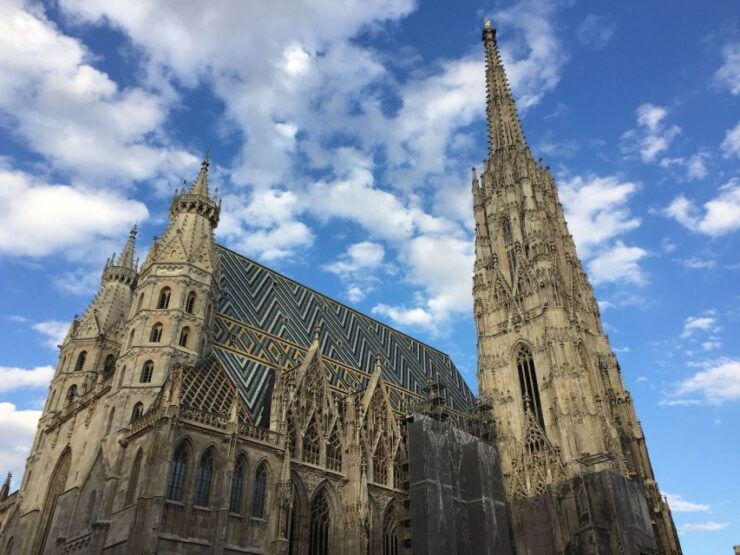 Vienna Private Walking Tour Including State Opera - Tour Duration and Language Options