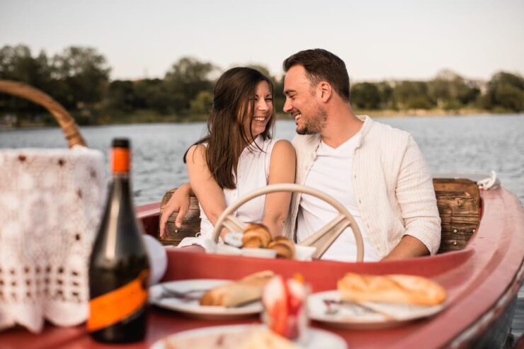 Vienna: Retro Boat Tour on the Danube River With Picnic - Booking Information