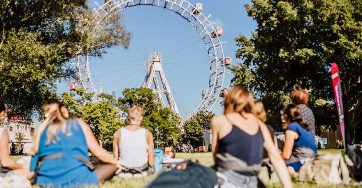 Vienna: Riesenrad Malunterricht Mit Lokalem Künstler - Experience Highlights
