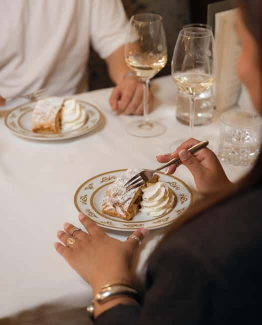 Vienna: Schönbrunn Palace Evening Tour, Dinner and Concert - Frequently Asked Questions