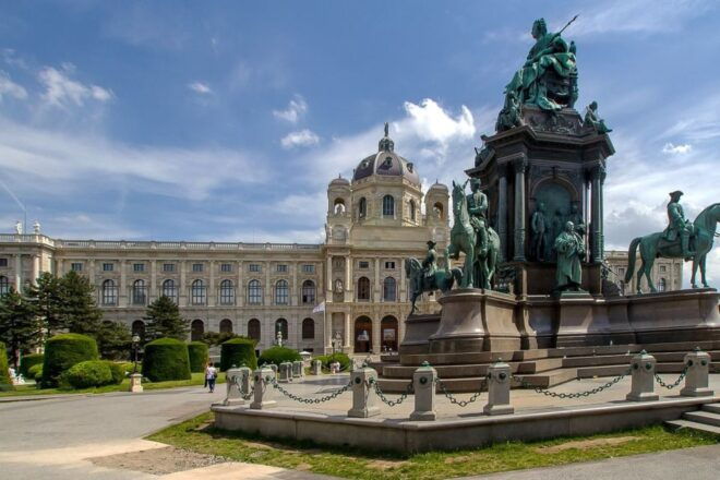 Vienna: Self-Guided Puzzle & Riddle Tour in the City Center - The Sum Up