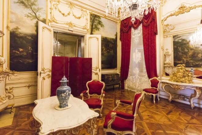 Vienna: Skip-the-Line Schönbrunn Palace and Gardens Tour - Customer Reviews