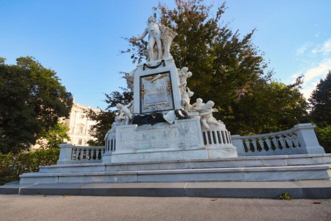 Vienna: Smartphone City Scavenger Hunt - Full Description
