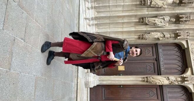 Vienna: Staged City Tour With Actors - Inclusions