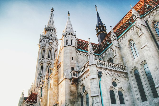 Vienna to Budapest - Private Transfer With 2 Hours of Sightseeing - Service Details